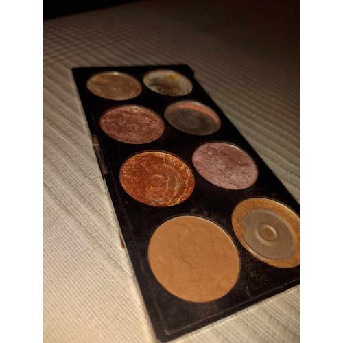Revolution Beauty (Makeup Revolution) Golden Sugar, Ultra Blush Palette (Paleta do konturowania twarzy) - opinie | zdjęcie do recenzji od karolkaaa9