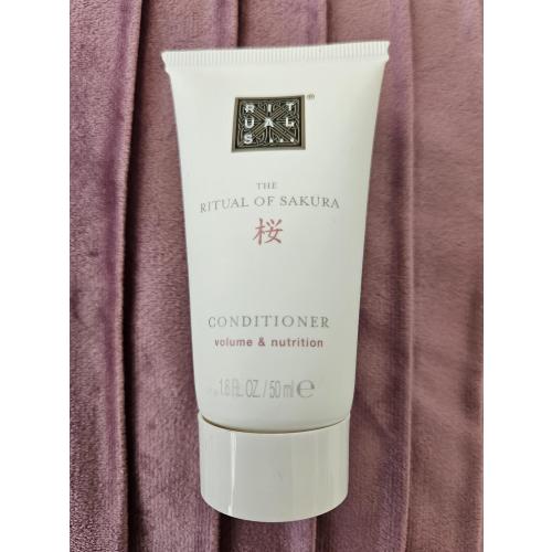 Rituals The Ritual of Sakura, Nourishing Conditioner (Odżywka do włosów) - opinie | zdjęcie do recenzji od Pantera Nera