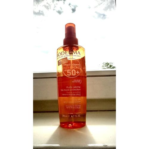 Bioderma Photoderm Huile Bronz, Nourishing Dry Oil SPF 50+ (Suchy olejek przyspieszający opalanie SPF 50+ (nowa wersja)) - opinie | zdjęcie do recenzji od ALM007