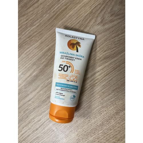 Kolastyna Ochronny krem do twarzy, wodoodporny SPF 50 - opinie | zdjęcie do recenzji od Bakinimod