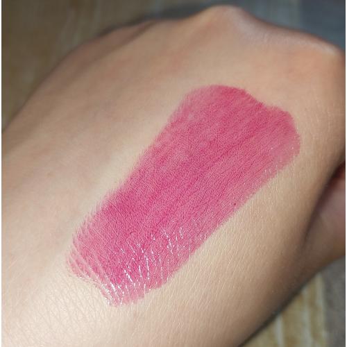 L'Oreal Paris Color Riche Shine Lipstick (Pomadka połyskująca) - opinie | zdjęcie do recenzji od Smerfeta83 - 4
