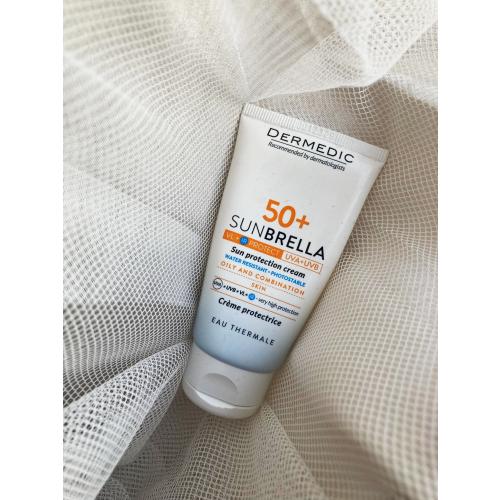 Dermedic Sunbrella, Krem ochronny do twarzy skóra sucha i normalna SPF 50+ - opinie | zdjęcie do recenzji od 123eliza96