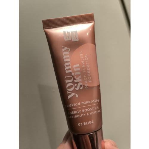 AA YOU.mmy Skin, Peach Flawless Foundation (Podkład mineralny) - opinie | zdjęcie do recenzji od Kamaajlaxyz