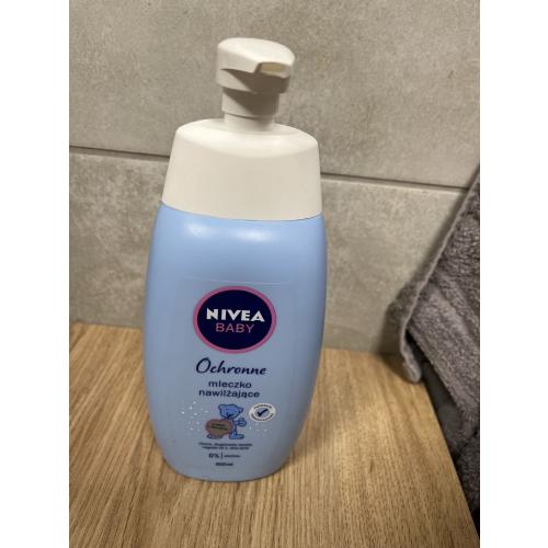 Nivea Baby, Ochronne mleczko nawilżające - opinie | zdjęcie do recenzji od Bakinimod
