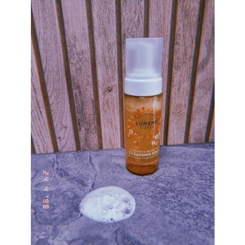 Lumene Kirkas [Clarity], Radiance Boosting Cleansing Foam (Rozświetlająca pianka do mycia twarzy) - opinie | zdjęcie do recenzji od Rumcykiewicz
