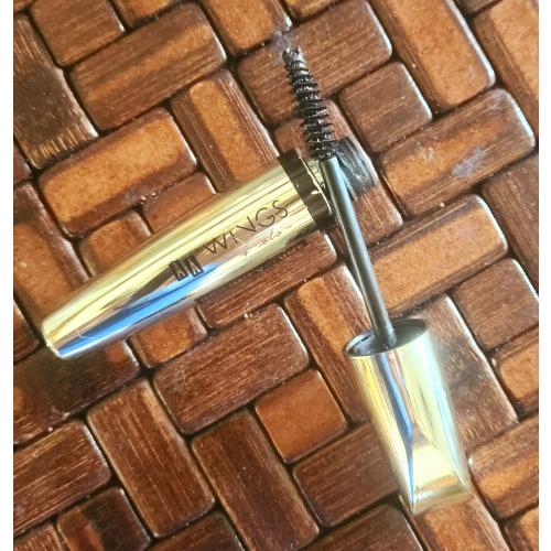 AA Wings of Color No-Limit Volume  Noir Mascara (Tusz do rzęs) - opinie | zdjęcie do recenzji od Iwona_C - 1