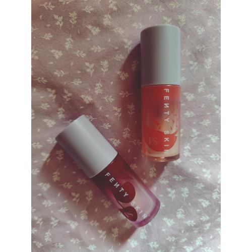 Fenty Skin Cherry Treat Lip Oil (Odżywczy olejek do ust) - opinie | zdjęcie do recenzji od shewild