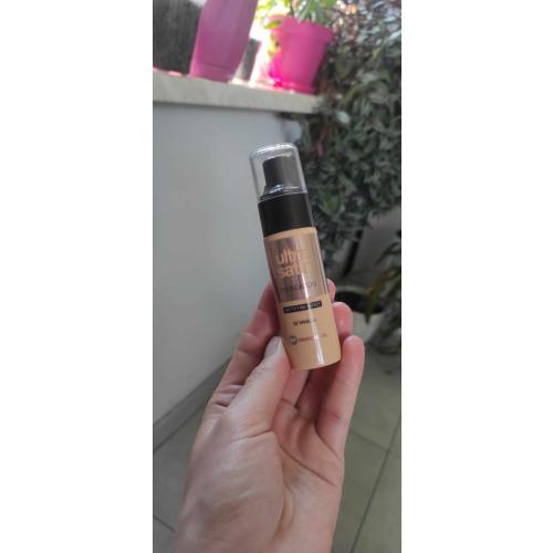 Bell Ultra Satin Foundation Mattifying Effect (Matujący podkład o aksamitnym wykończeniu) - opinie | zdjęcie do recenzji od asiulka55