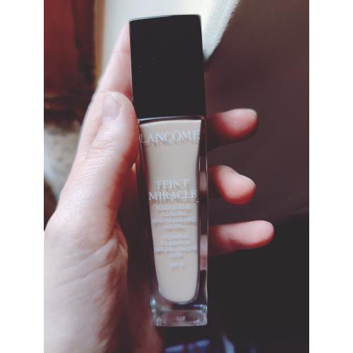 Lancome Teint Miracle Fond de Teint Hydratant (Podkład nawilżający) - opinie | zdjęcie do recenzji od shewild - 2