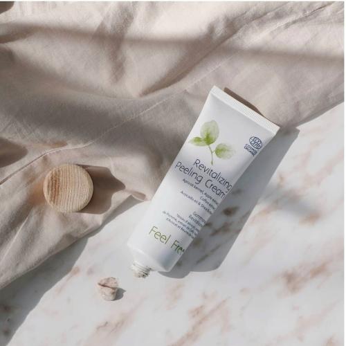 Feel Free Revitalizing Peeling Cream (Kremowy peeling rewitalizujacy do twarzy) - opinie | zdjęcie do recenzji od VegeTime