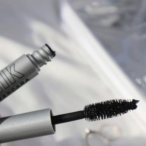Milk Makeup Kush High Volume Mascara (Tusz do rzęs dodający objętości) - opinie | zdjęcie do recenzji od VegeTime