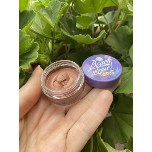 Bell Beach Please, I'm a Cream Eyeshadow (Kremowy rozświetlający cień) - opinie | zdjęcie do recenzji od Goroszek - 2
