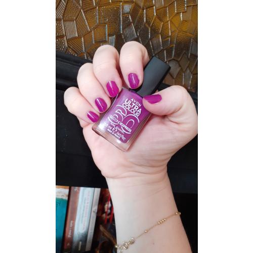 Avon Pro Colour in 60 seconds Nail Enamel (Szybkoschnący lakier do paznokci) - opinie | zdjęcie do recenzji od BlueBun - 2