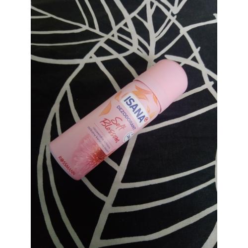 Isana Soft Blossom, Deospray (Dezodorant w sprayu) - opinie | zdjęcie do recenzji od Owocowysad - 2
