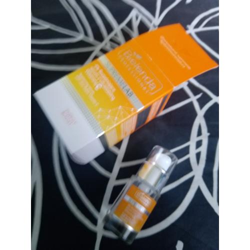Bielenda Professional SUPREMELAB Energy Boost, Brightening Serum with Ultra-stable Vitamin C (Serum rozjaśniające skórę z witamina C) - opinie | zdjęcie do recenzji od Owocowysad - 1