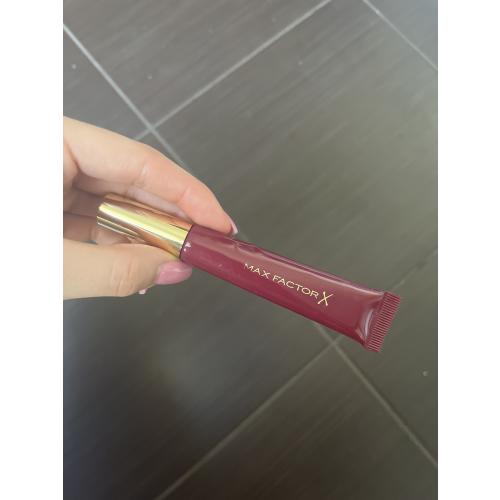 Max Factor Colour Elixir, Lip Cushion (Błyszczyk do ust) - opinie | zdjęcie do recenzji od Ali21aa21