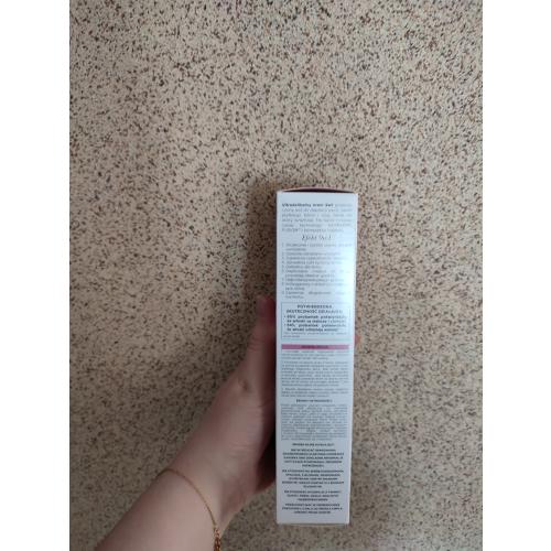 Eveline Cosmetics Sensitive, Ultradelikatny  krem do depilacji z bio-olejkiem bawełny pachy bikini nogi 9 w 1 - opinie | zdjęcie do recenzji od xLullabyx - 4