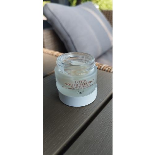 Fresh Lotus Youth Preserve Moisturizer (Krem przeciwstarzeniowy) - opinie | zdjęcie do recenzji od NataliaPrzygodzka - 1