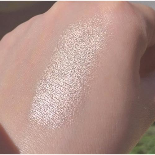Bell HYPOAllergenic x Peachee Touch Highlighter (Rozświetlacz do twarzy) - opinie | zdjęcie do recenzji od Smerfeta83 - 1