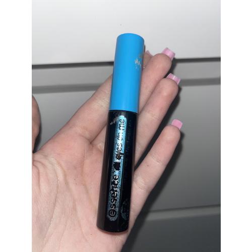 Essence All Eyes On Me, Waterproof Mascara (Wodoodporny tusz do rzęs) - opinie | zdjęcie do recenzji od Karolina3302 - 1