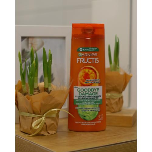 Garnier Fructis, Goodbye Damage, Szampon odbudowujący do włosów bardzo zniszczonych (nowa formuła) - opinie | zdjęcie do recenzji od Atina911