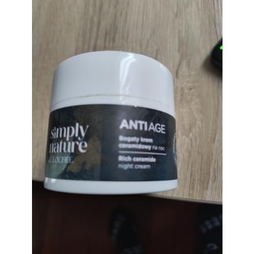 Clochee Simply Nature, Bogaty krem ceramidowy na noc Anti-Age - opinie | zdjęcie do recenzji od Katekostrubiec - 2