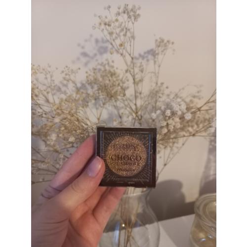 Eveline Cosmetics Choco Glamour Eyeshadow (Błyszczący cień-toper do powiek) - opinie | zdjęcie do recenzji od Paula1654
