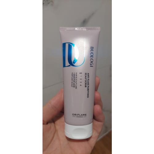 Oriflame Duologi, Anti-flake Purifying Scalp Scrub (Peeling oczyszczający skórę głowy) - opinie | zdjęcie do recenzji od Malgos_es