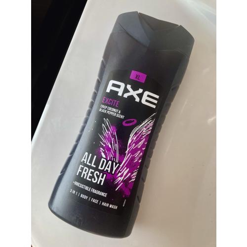 AXE Excite, 3 in 1 Body Face & Hair Wash (Żel pod prysznic, dla mężczyzn 3w1) - opinie | zdjęcie do recenzji od 123eliza96