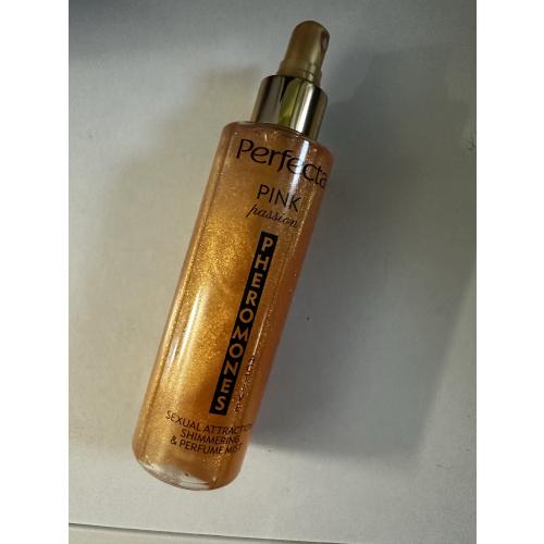 Perfecta Pheromones Active, Sexual Attraction Shimmering & Perfume Mist Pink Passion (Perfumowana mgiełka do ciała) - opinie | zdjęcie do recenzji od diosa1nefretete