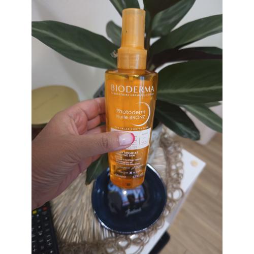 Bioderma Photoderm Huile Bronz, Nourishing Dry Oil SPF 50+ (Suchy olejek przyspieszający opalanie SPF 50+ (nowa wersja)) - opinie | zdjęcie do recenzji od AleksandraAbrAbr