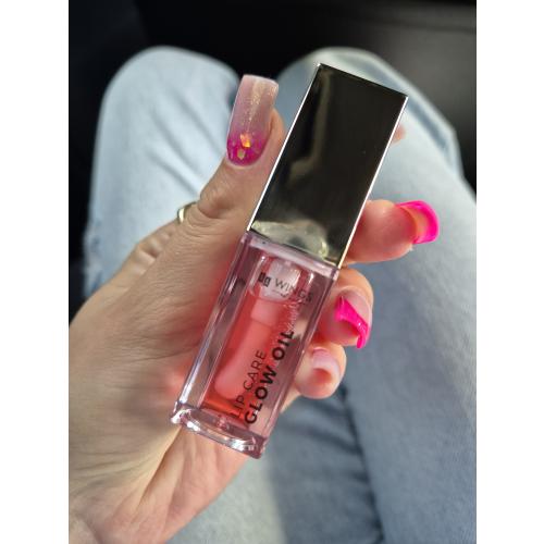 AA Wings of Color Lip Care Glow Oil (Pielęgnujący olejek do ust) - opinie | zdjęcie do recenzji od Kar_sz
