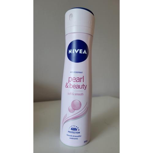 Nivea Pearl & Beauty, Dezodorant antyperspiracyjny w sprayu - opinie | zdjęcie do recenzji od Sana50