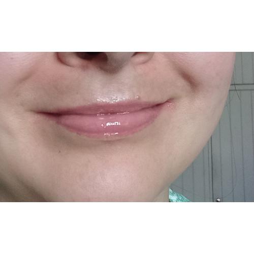 Hebe Professional, Sheer Glow Lip Oil (Olejek do ust) - opinie | zdjęcie do recenzji od kasia489 - 2