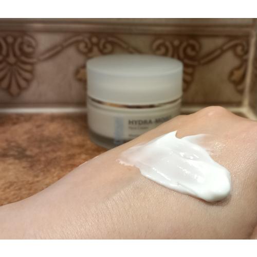 Natinuel Hydra-Moist Face cream (Krem nawilżający dla cery odwodnionej) - opinie | zdjęcie do recenzji od kasia489 - 2