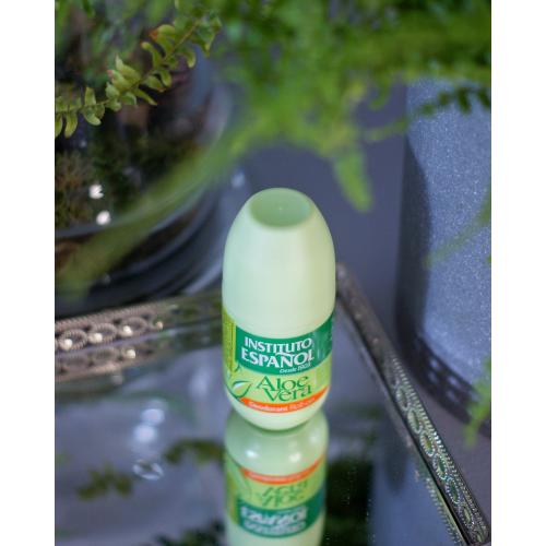 Instituto Espanol Aloe Vera, Deodorant Roll-On (Aloes, Dezodorant w kulce) - opinie | zdjęcie do recenzji od Atina911