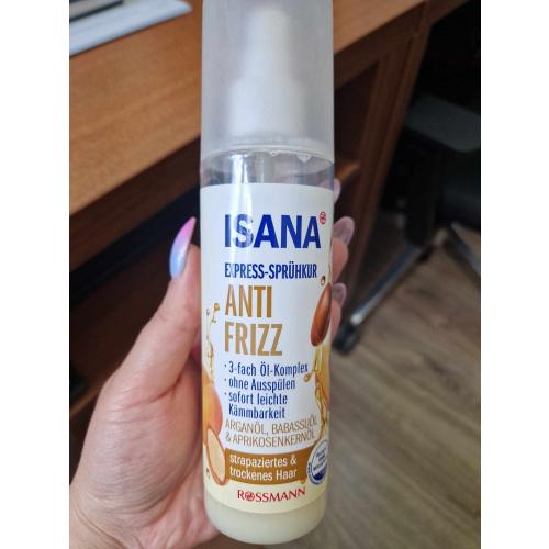 Isana Ekspresowa kuracja nawilżająca do włosów w sprayu anti-frizz - opinie | zdjęcie do recenzji od Gabsonik123