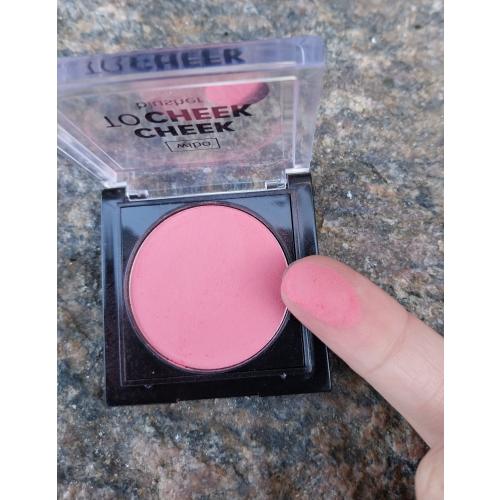 Wibo Cheek to Cheek  Blusher (Róż do policzków) - opinie | zdjęcie do recenzji od Smerfeta83 - 1
