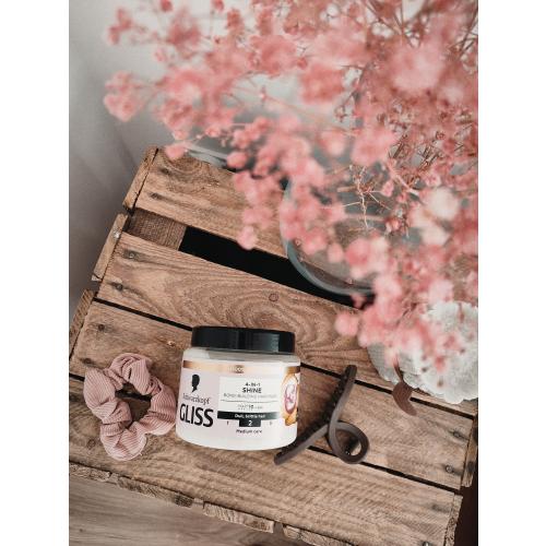 Schwarzkopf Gliss 4-in-1 Shine Bond-Building Hair Mask (Maska do włosów nadająca blask) - opinie | zdjęcie do recenzji od eliza461