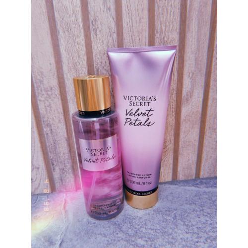 Victoria's Secret Velvet Petals, Fragrance Mist (Mgiełka do ciała) - opinie | zdjęcie do recenzji od Rumcykiewicz