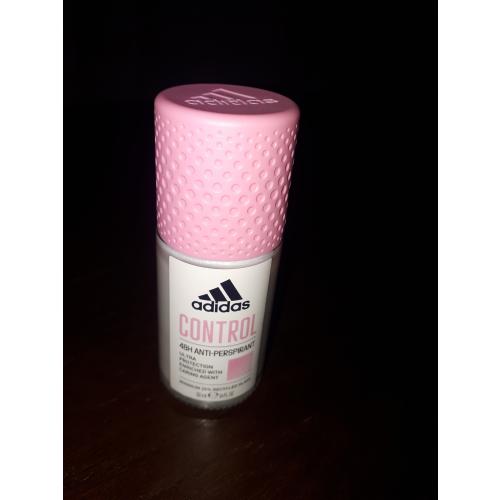 Adidas Control 48h Anti-persirant Roll-on (Antyperspirant w kulce dla kobiet) - opinie | zdjęcie do recenzji od Magnolia001