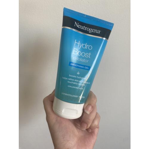 Neutrogena Hydro Boost, Exfoliator Smoothing Gel (Wygładzający peeling do twarzy) - opinie | zdjęcie do recenzji od Raava - 1