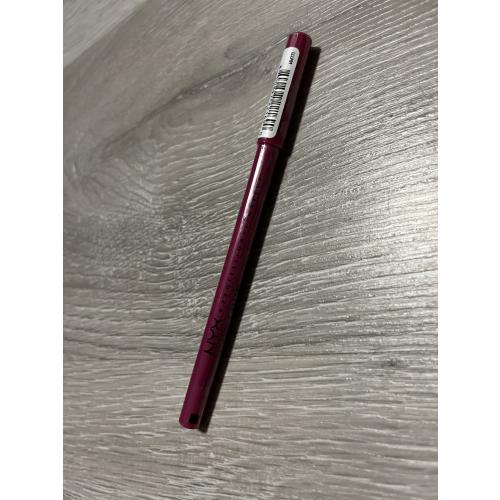 NYX Professional Makeup Slide On, Lip Pencil (Wodoodporna konturówka do ust) - opinie | zdjęcie do recenzji od wik_zielinska