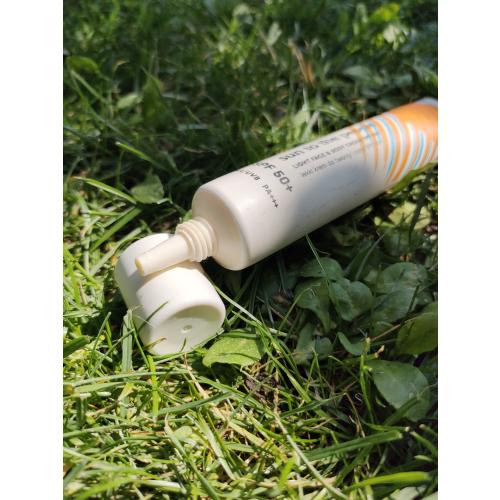 Resibo Sun To The People Light Face & Body Cream SPF 50+ (Lekki krem do twarzy i ciała SPF 50+) - opinie | zdjęcie do recenzji od Martaj89 - 2