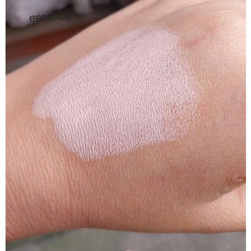 Essence Bright Eyes! Undereye Stick (Rozświetlający sztyft pod oczy) - opinie | zdjęcie do recenzji od Smerfeta83 - 3