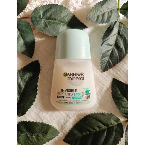 Garnier Mineral Invisible Protection 48h Floral Touch Antiperspirant Roll-on (Antyperspirant roll on dla kobiet (nowa wersja)) - opinie | zdjęcie do recenzji od Anuusiaczeek