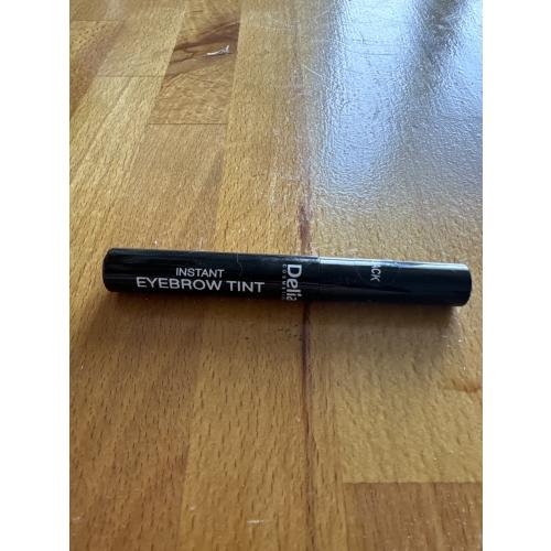 Delia Eyebrow Expert, Instant Eyebrow Tint (Jednoskładnikowa ekspresowa henna do brwi (stara wersja)) - opinie | zdjęcie do recenzji od Pushann