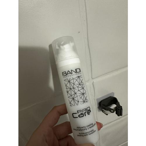 Bandi Pro Care, Aktywny peeling enzymatyczny z keratoliną - opinie | zdjęcie do recenzji od diosa1nefretete