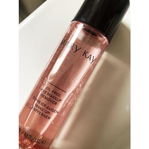 Mary Kay Oil Free Eye Makeup Remover (Beztłuszczowy płyn do demakijażu oczu) - opinie | zdjęcie do recenzji od 123eliza96