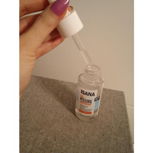 Isana BHA-Peeling Konzentrat (Peeling kwasowy BHA) - opinie | zdjęcie do recenzji od Cassiopeia_Elle